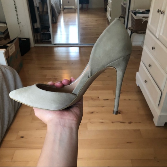 Steve Madden Grey Suede Stilettos - Picture 2 of 13